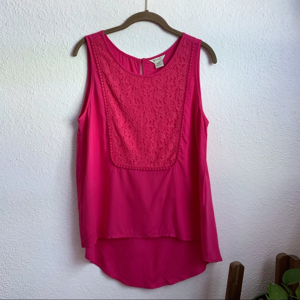 NWT Ariat pink lace hi lo tank